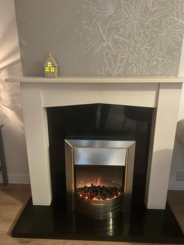 Imagen de la galería de Cosy stylish house West Hull, en Hull