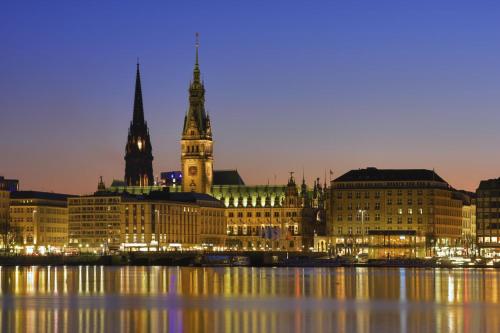 Nespecifikovaný výhled na destinaci Hamburk nebo výhled na město při pohledu z hotelu