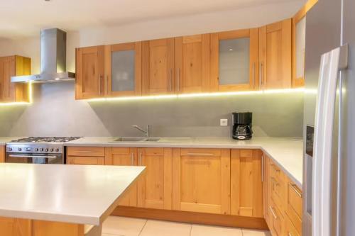 Dapur atau dapur kecil di Location de gites Les Sources Chambonas/Les Vans