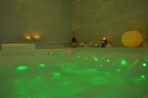 7 BLU Casa vacanze con idromassaggio photo 43