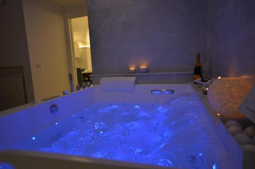 7 BLU Casa vacanze con idromassaggio photo 115