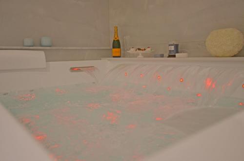 7 BLU Casa vacanze con idromassaggio photo 44