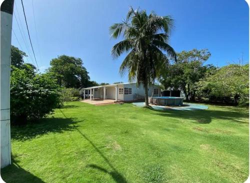 Imagen de la galería de Casa campestre con piscina y carro, en San Andrés