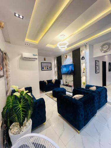 Flixx & Flixx Apartments - Eleyele Ibadan