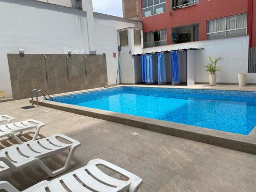 Бассейн в Departamento moderno con buena ubicación или поблизости