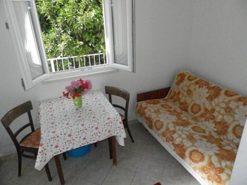 Villa Hortenzia - One-Bedroom Apartment with Terrace-1 - A