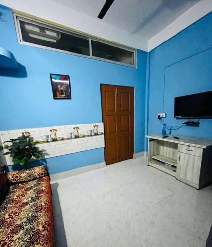 Μια τηλεόραση ή/και κέντρο ψυχαγωγίας στο Sangrag Homestay