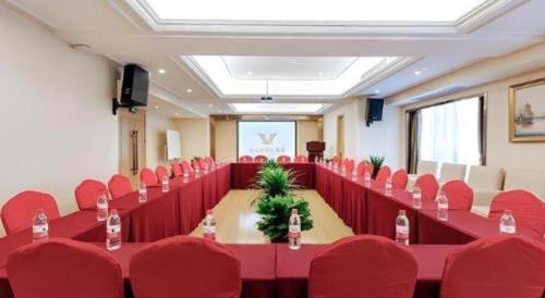 Konferenční prostory v ubytování Vienna Hotel Chongqing Yongchuan High-Speed Railway Station Xinglong Lake