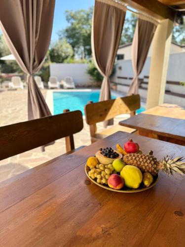 EXTRAORDINARY Amna Home with 4 bedroom and pool!