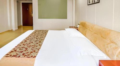 Gallery image of Jian Guo Grand Hotel in Vientiane