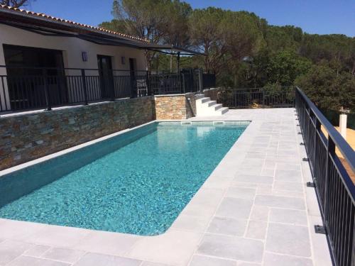 Villa in Var with Pool near Massif Maures