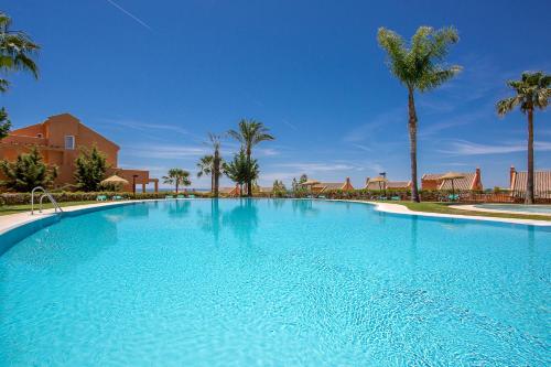 REF 1 Spacious Sea View Apartment