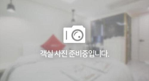 a blurry picture of a room with a mirror at Yongin Valentine in Yongin