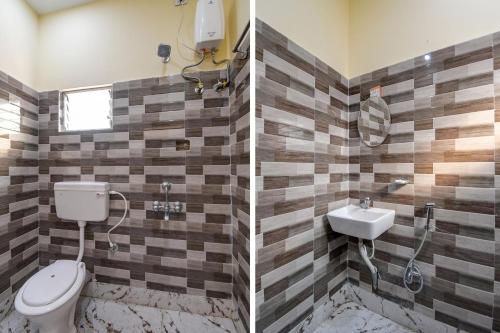 two pictures of a bathroom with a toilet and a sink at Hotel O Chilli Pepper Hotel and Restaurant in Kolkata