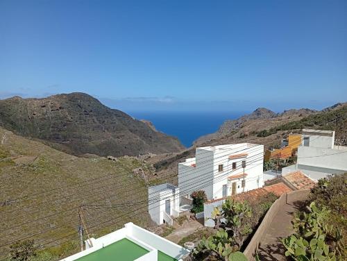 New apartments "Sea view" with kitchen and private bathroom