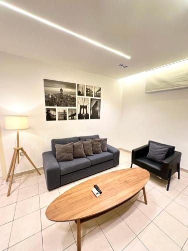 Abdoun Modern Apartment Near US Embassy