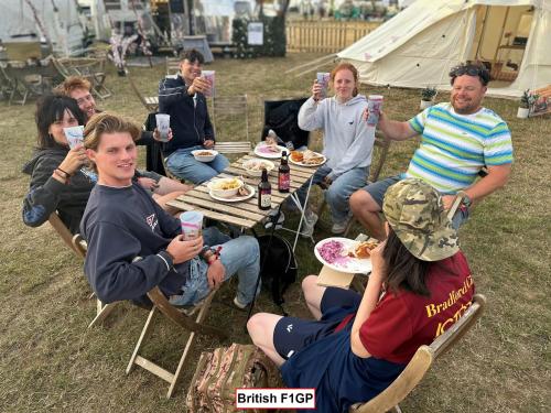 Gallery image of Silverstone Glamping and Pre-Pitched Camping with intentsGP in Silverstone