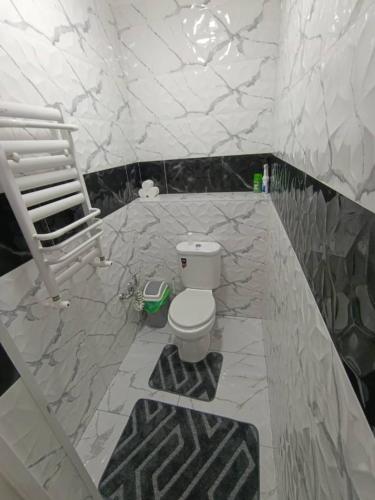 Элит Хаус tesisinde bir banyo
