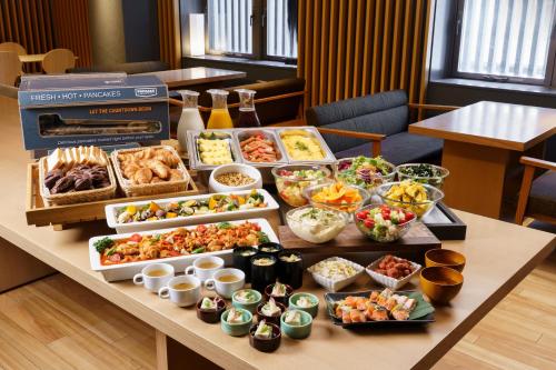 Jídlo v hotelu nebo okolí