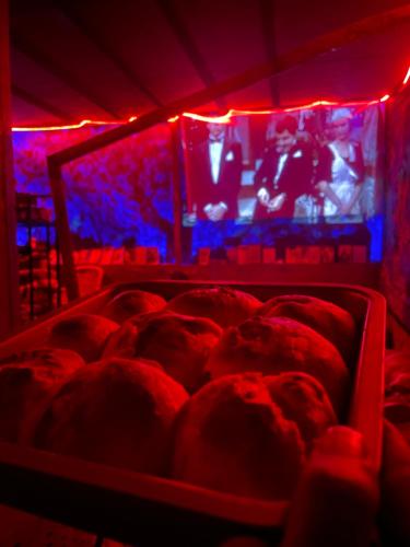 Φωτογραφία από το άλμπουμ του Cannavillas hostel σε Jāmb