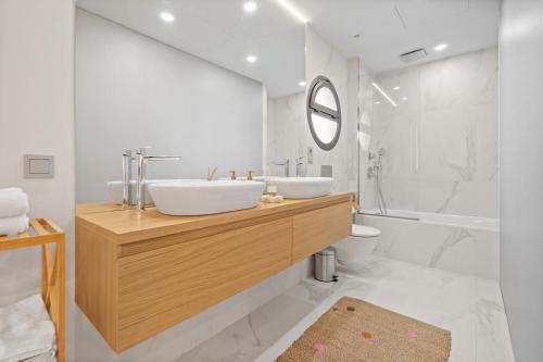 Luxury 2BR with Fantastic view