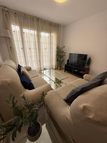 Malagueta, free parking, center & beach