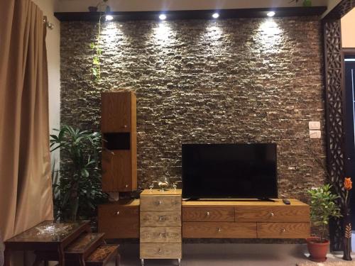 The Place2 cozy and tidy apartment in downtown