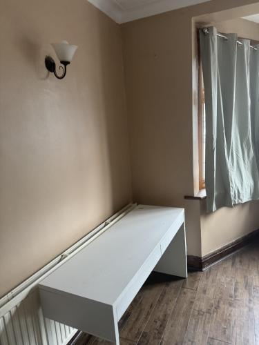 Imagen de la galería de Newbury Home, en Barkingside