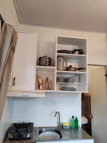 Kuchyň nebo kuchyňský kout v ubytování Apartment near Malls