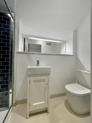 Gallery image of Perfectly Sized 1-bedroom Guest House in Long Buckby