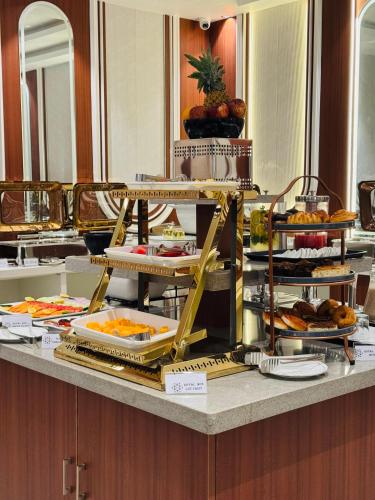 Jídlo v hotelu nebo okolí