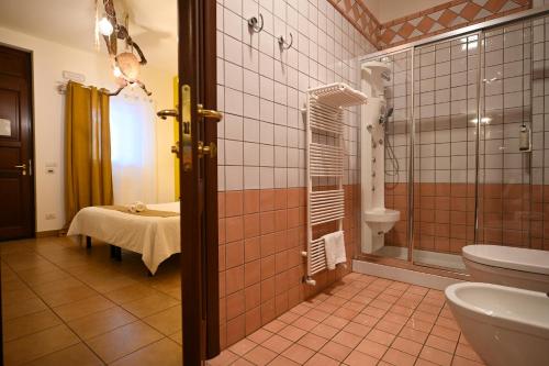 Ванная комната в Hotel Relais Antica Masseria