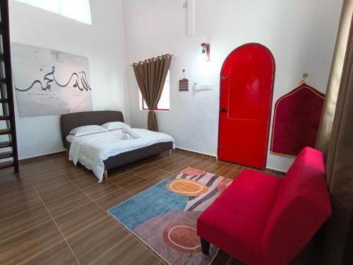 Postel nebo postele na pokoji v ubytování De'5 Tiny House , Besut