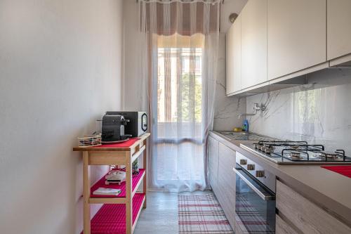 Кухня или мини-кухня в Palladio Retreat Flat, best comfort in Vicenza
