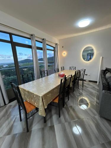 Grande Maison Familiale Vue Mer et Montagne