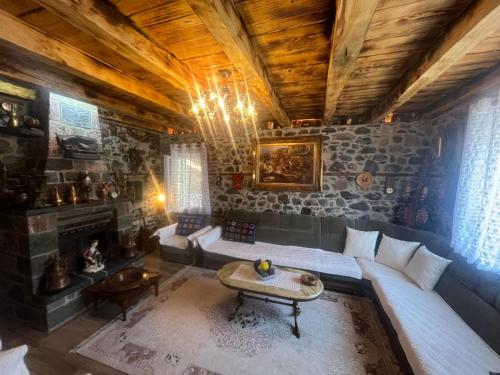 Fotografie z fotogalerie ubytování Bujtina Hakorja 1988 v destinaci Peshkopi