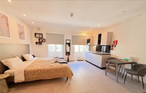 Gallery image of The Central guesthouse in Tal-Pietà