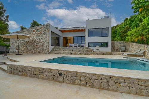 Bonita stay: B Sky: Piscina caliente, vistas, wifi