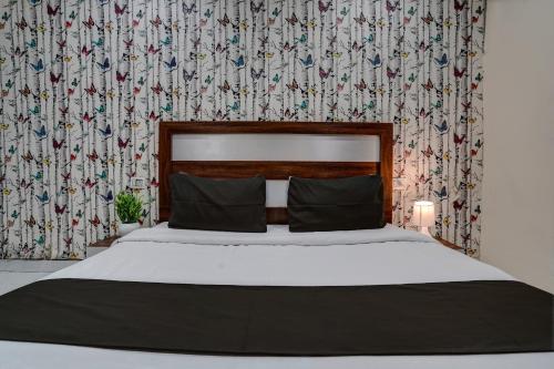 ファリーダーバードにあるHotel O Blackberryのギャラリーの写真