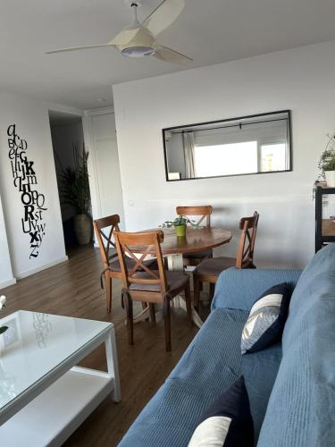 Posezení v ubytování Precioso apartamento frente a la playa