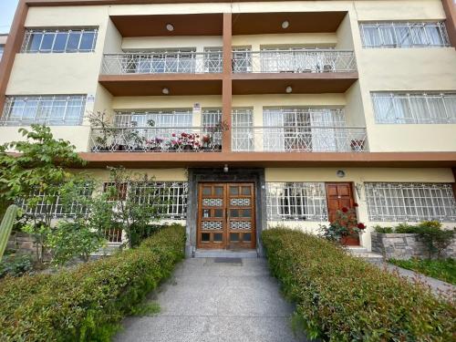 Das Gebäude in dem sich die Ferienwohnung befindet