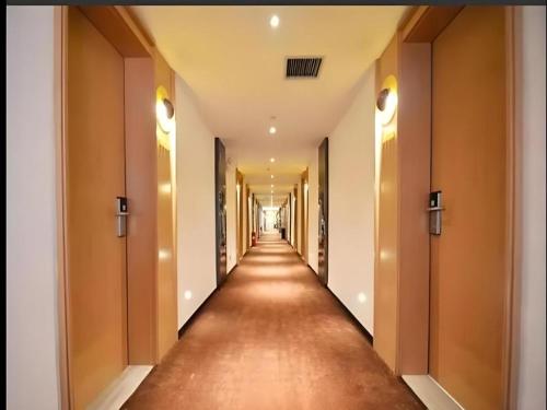 Fotografie z fotogalerie ubytování IU Hotel Zhengzhou Xinzheng Sias International University Branch v destinaci Čeng-čou