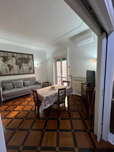 HOUSE BOCCEA Rome