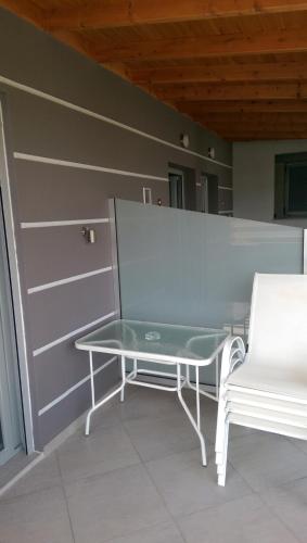Gallery image of Aimilias Family Apartments in Nea Vrasna