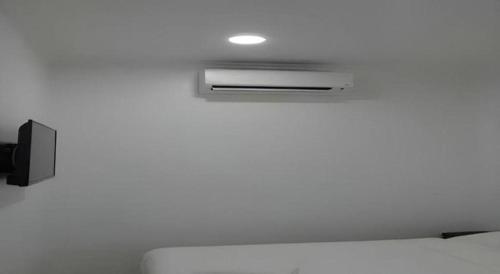 Televisyen dan/atau pusat hiburan di Hotel Seri Geliga