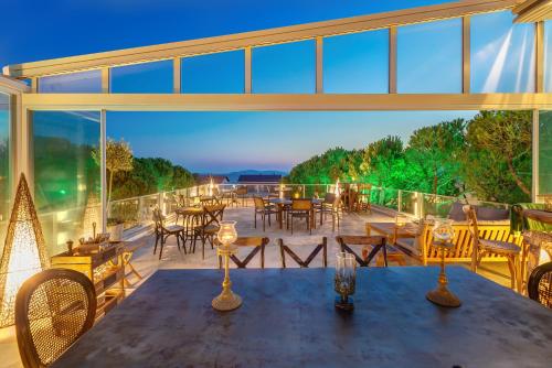 Gallery image of Villa Kore Cesme in Cesme