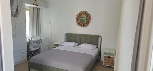 Katil atau katil-katil dalam bilik di Aurora Galini - Sky-Blue Serenity Stay