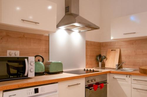 Cannes luxury apartment photo 17