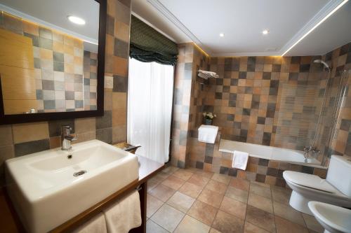 Koupelna v ubytování Hotel Duques de Najera