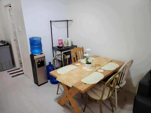 Η κουζίνα ή μικρή κουζίνα στο One Oasis Davao Staycation by MN